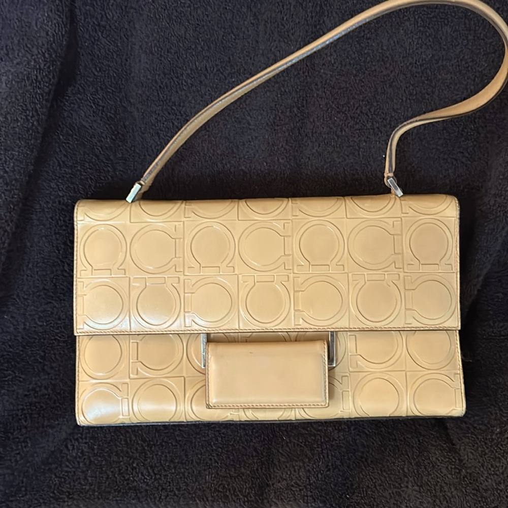 Salvatore Ferragamo Shouler/Hand Bag.